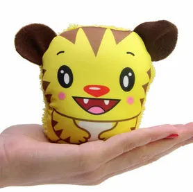 Игрушка, растущая в воде тигренок